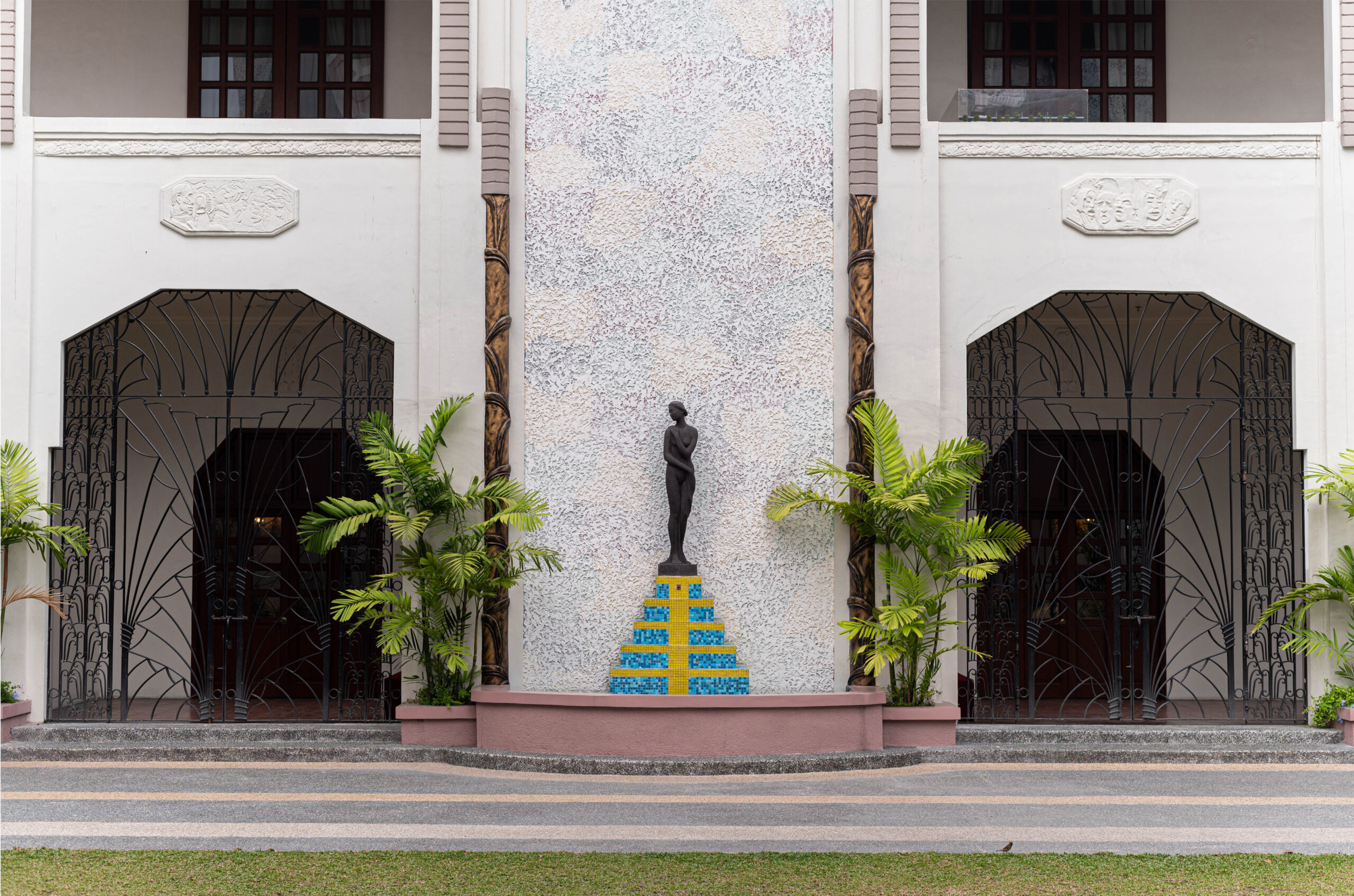 Manila Metropolitan Theater: The Rebirth of the Courtyard Landscapes